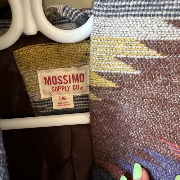 Winter/fall jacket with hoodie - Picture 3 of 4